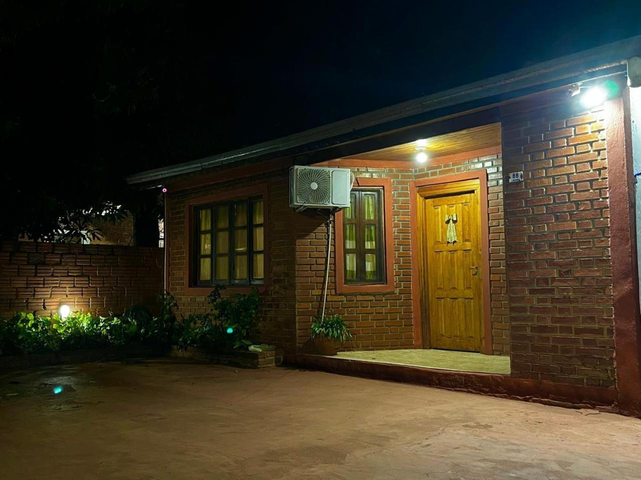 Dona Rosa Villa Puerto Iguazu Luaran gambar
